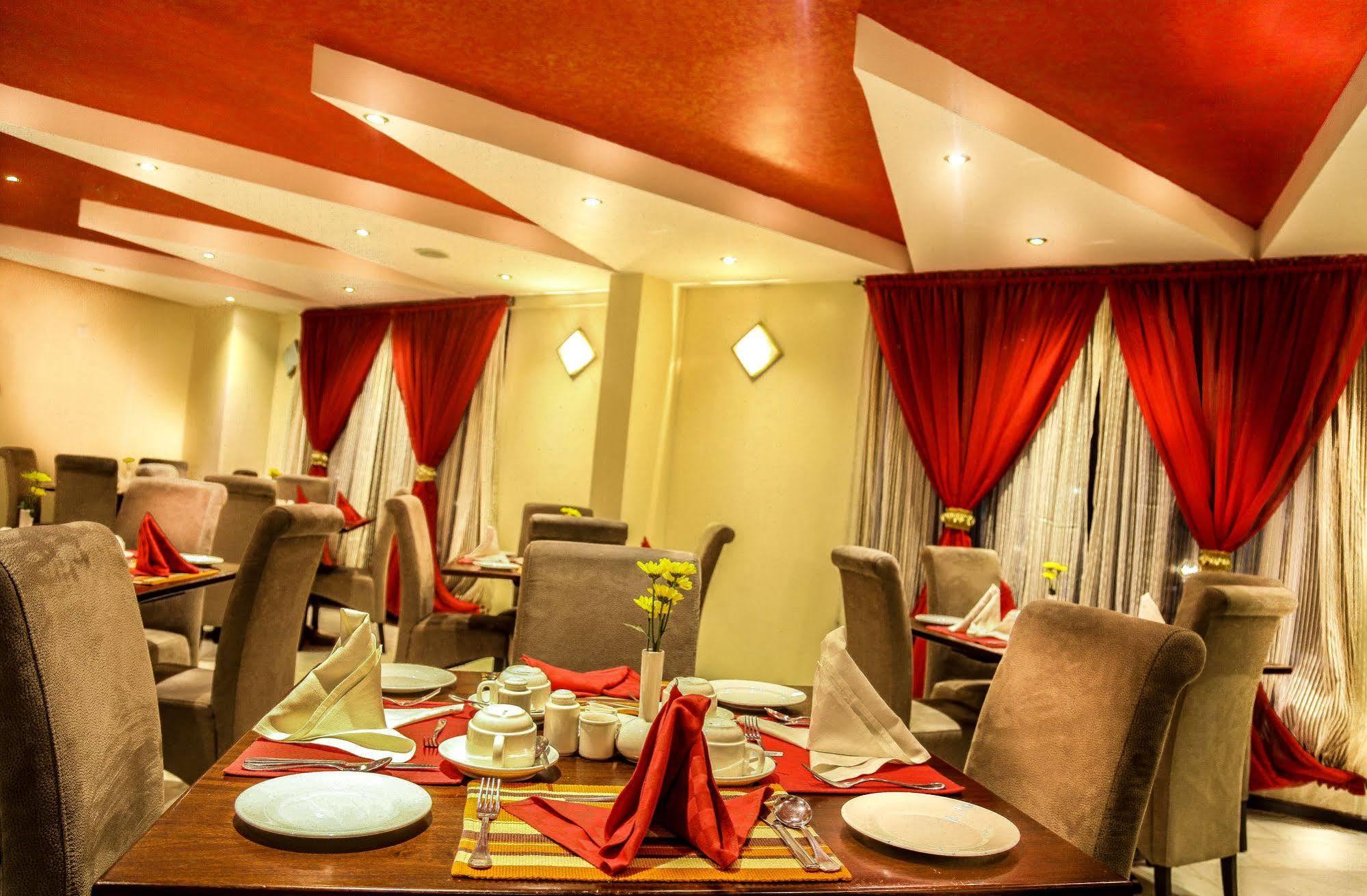 The Monarch Hotel Nairobi Zewnętrze zdjęcie